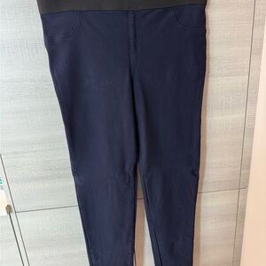 KAREN KANE Navy Blue stretch straight leg Pants
Ladies Large